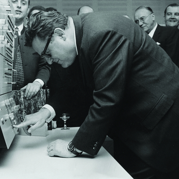 Einweihung durch Bundesfinanzminister Franz Josef Strauß (Foto: Bischof &amp; Broel)