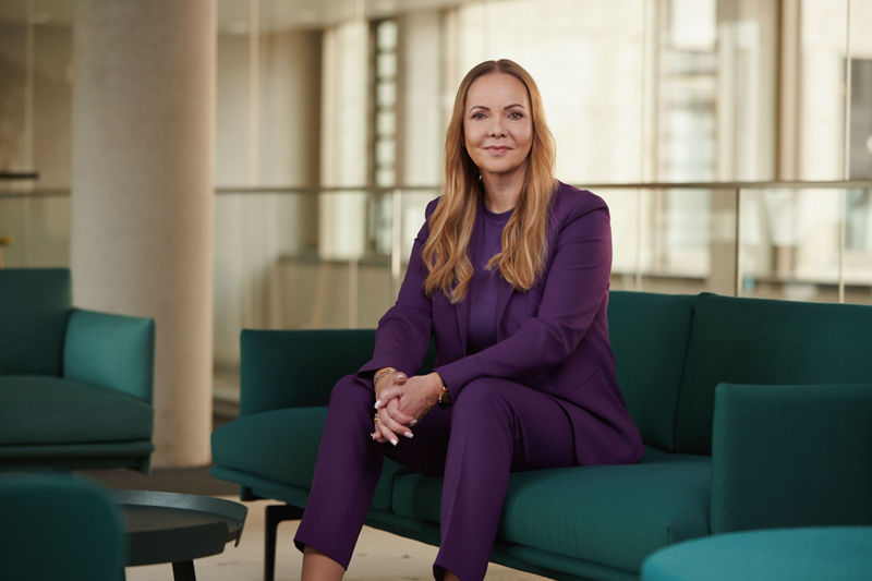 Portrait von Julia Bangerth, COO und CHRO der DATEV eG