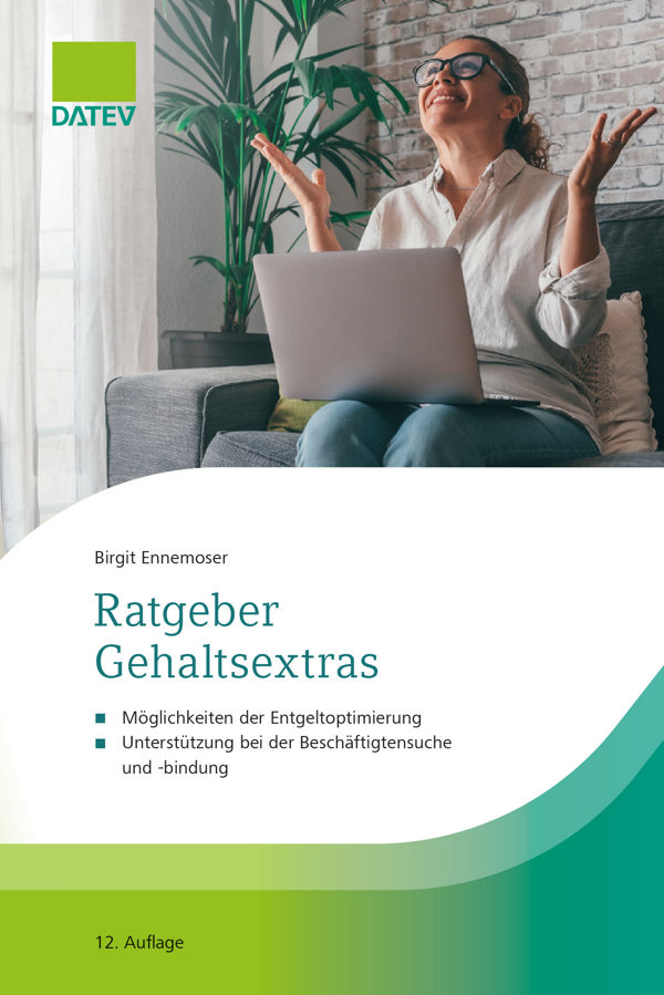 Buchcover mit Titel 'Ratgeber Gehaltsextras' von Birgit Ennemoser, zeigt eine glückliche Frau mit einem Laptop in ihrem Schoß, veröffentlicht von DATEV.