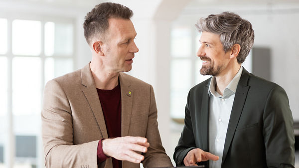 DATEV-Experte und Rechtsanwalt im Gespräch