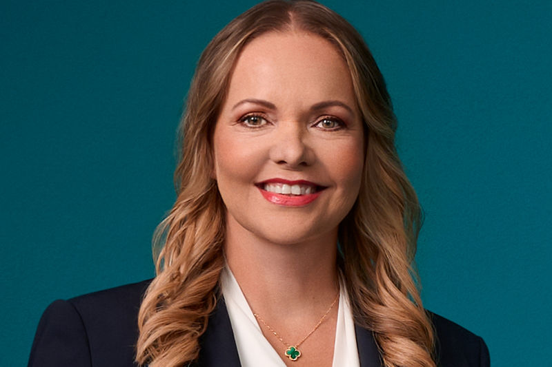 Portrait von Julia Bangerth, COO und CHRO der DATEV eG