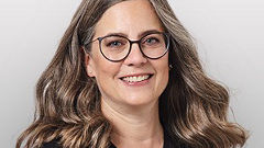 Portraitbild der referierenden Person Julia Kunz