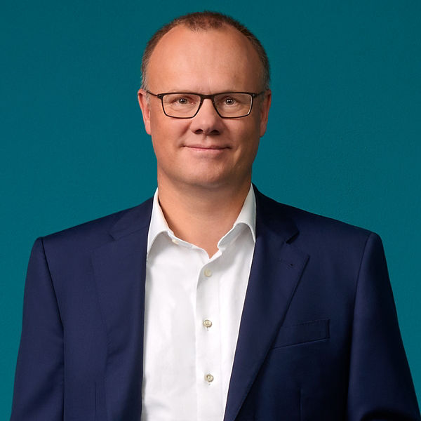 Portrait von Prof. Dr. Robert Mayr, CEO der DATEV eG