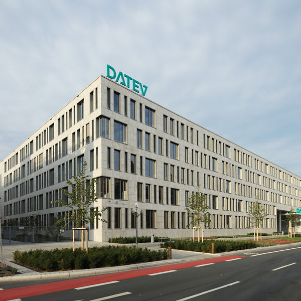 Das Bild zeigt einen der Nürnberger Standorte, den DATEV IT-Campus
