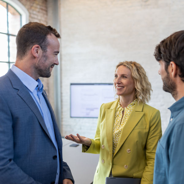 Gespräch in Kanzlei